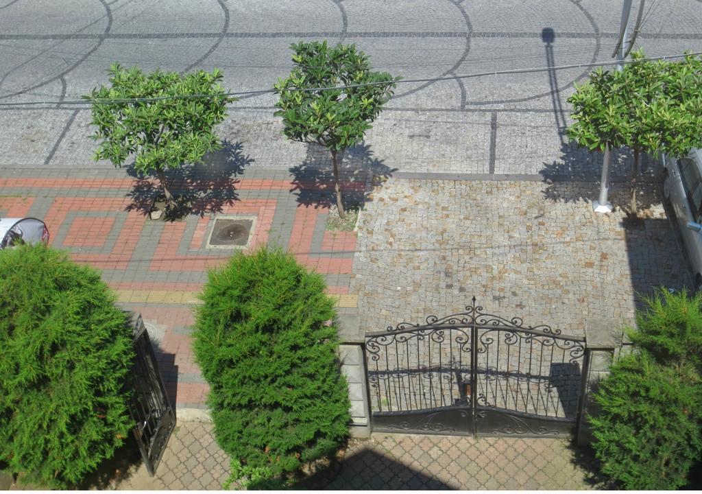 Batumi Sun Hostel Exterior photo